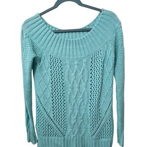 Aerie woman's long sleeve sweater size M